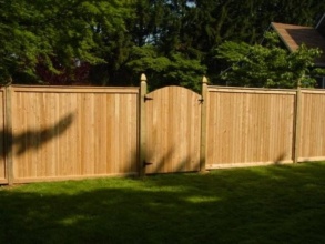 Деревянный забор сплошной 12 метров фото в Новороссийске