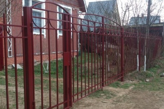 Сварные заборы с забивными столбами 10 соток фото под ключ с установкой