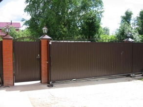 Дистанционное управление с откатными воротами - пример 8 фото в Новороссийске