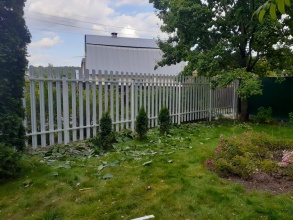 Забор из евроштакетника с забивными столбами 25 метров фото в Новороссийске